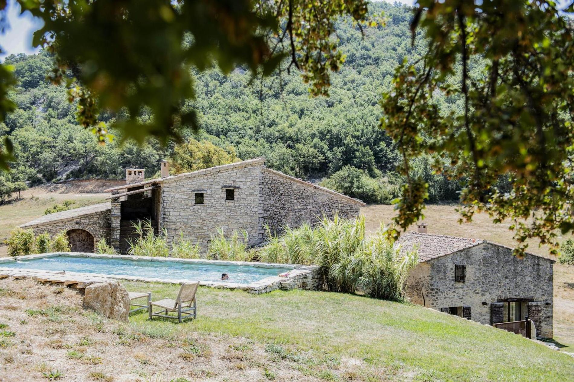 Le Domaine Du Castellas Sivergues Экстерьер фото
